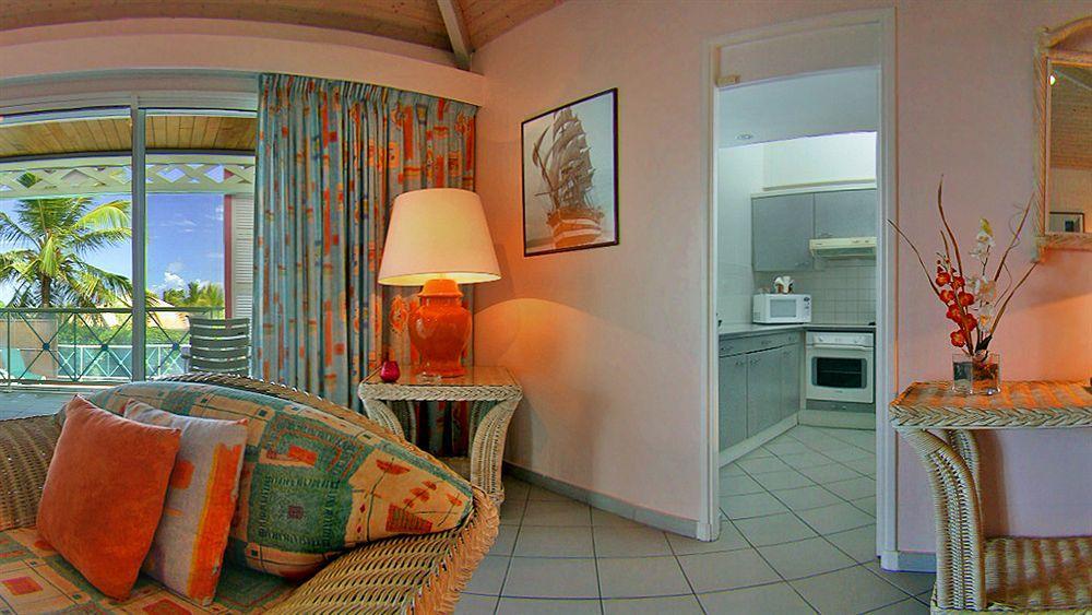 Green Cay Villas Orient Bay ภายนอก รูปภาพ